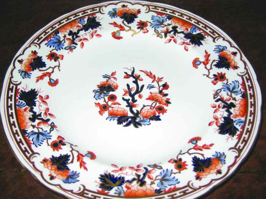 A732 Luncheon Plate by Royal Crown Derby-1