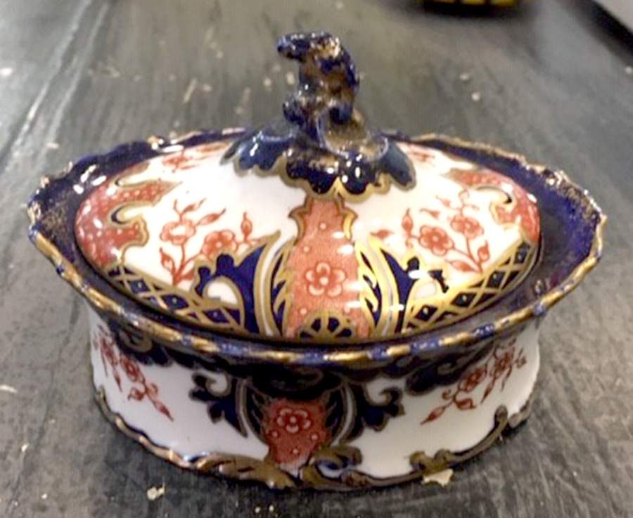 2712 Sugar Bowl & Lid by Royal Crown Derby-1