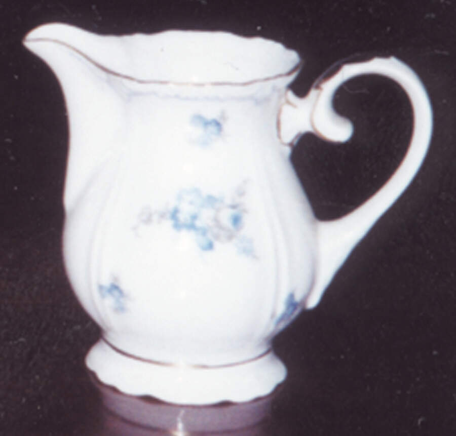 REH9 Creamer by Reichenbach-1