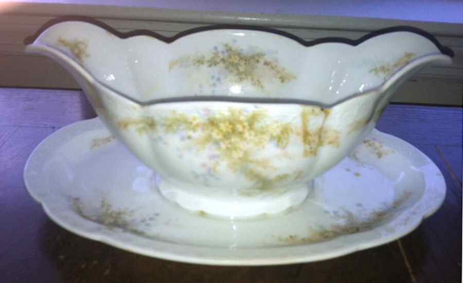 R900 Gravy Boat & Underplate by Rosenthal - Continental-1