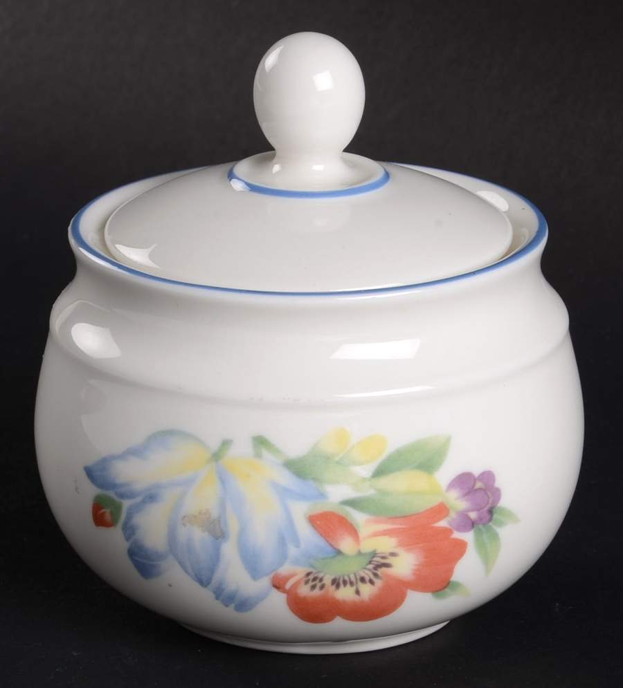 Fontainebleau Sugar Bowl & Lid by Royal Doulton-1