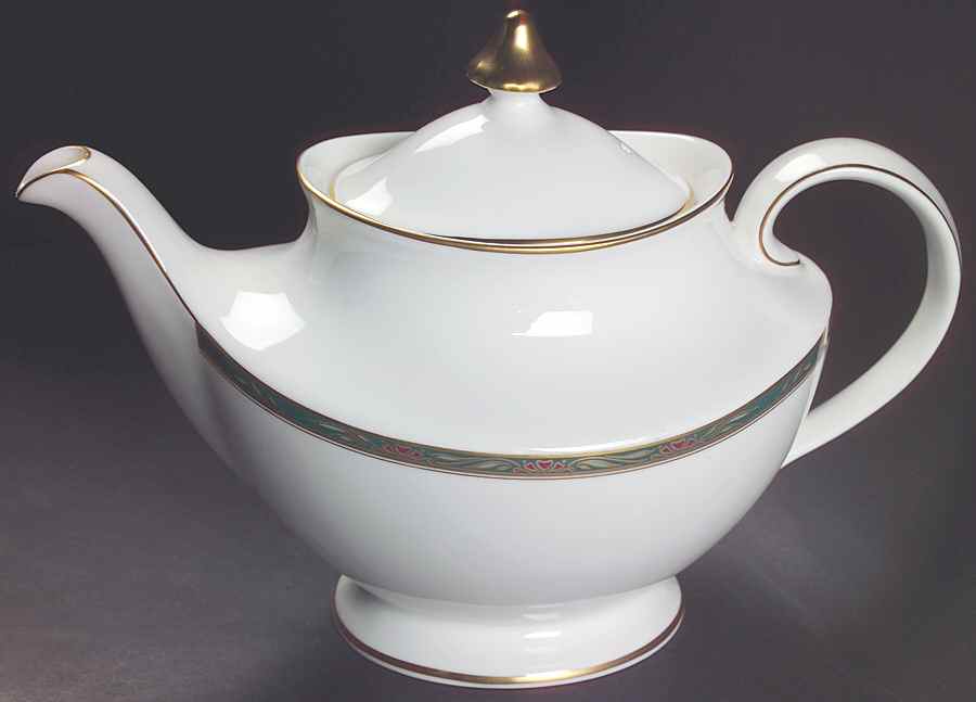 Haversham Teapot & Lid by Royal Doulton-1