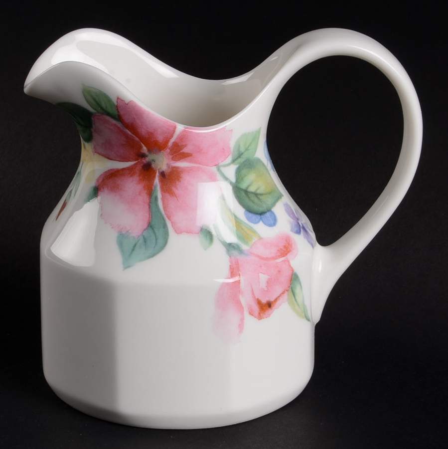 Country Walk Creamer by Royal Doulton-1