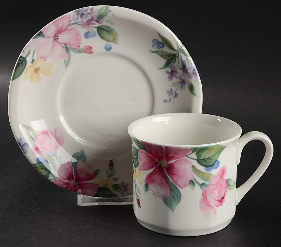 Country Walk Flat Cup & Saucer Set by Royal Doulton-1