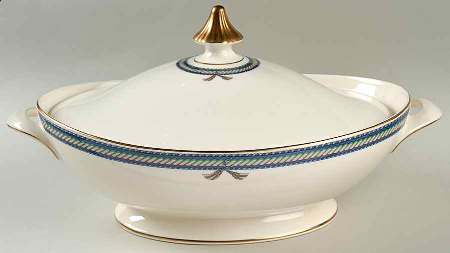 Cordeliere Oval Covered Vegetable by Royal Doulton-1