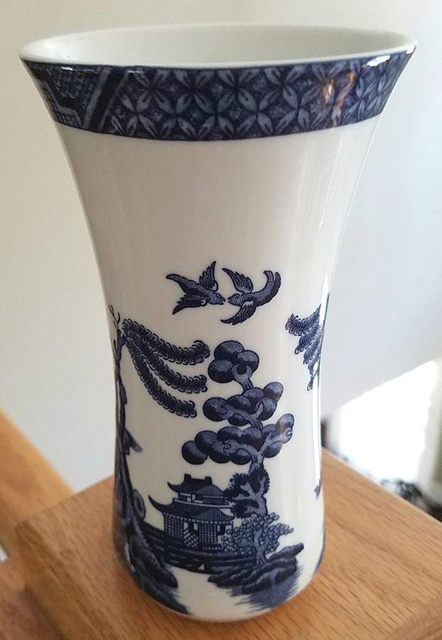 Real Old Willow (No Gold) 6" Vase by Royal Doulton-1
