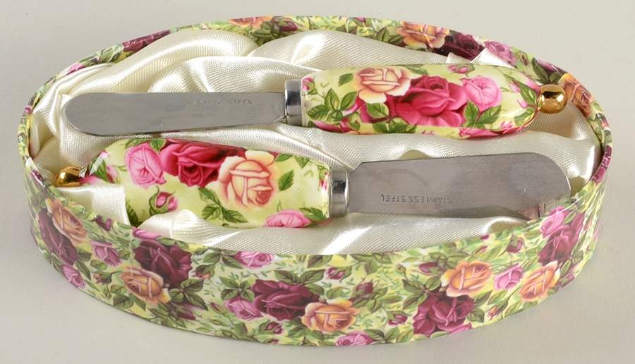 Old Country Roses Chintz Collection Individual Spreader - Set of 2 by Royal Albert-1
