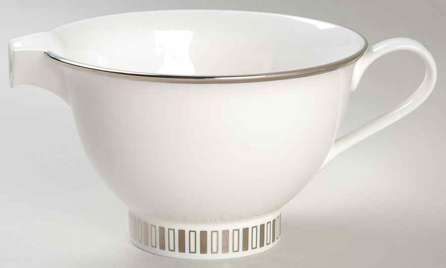 Monaco Lunar Gravy Boat by Royal Worcester-1