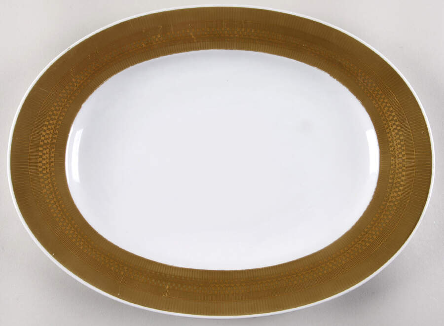R798 Olive Green 15" Oval Serving Platter by Rosenthal - Continental-1