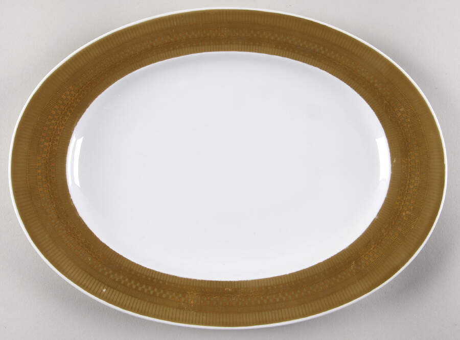 R798 Olive Green 12" Oval Serving Platter by Rosenthal - Continental-1