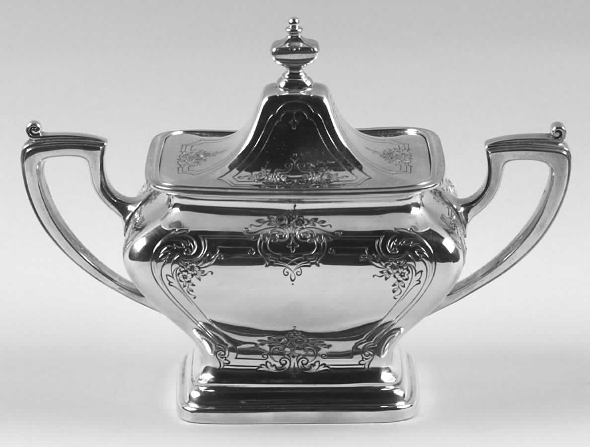 Jacobean-Engraved (Sterling, #740C, Hollowware) Sugar Bowl & Lid by Reed & Barton-1