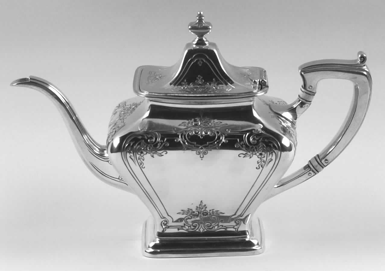 Jacobean-Engraved (Sterling, #740C, Hollowware) Teapot by Reed & Barton-1