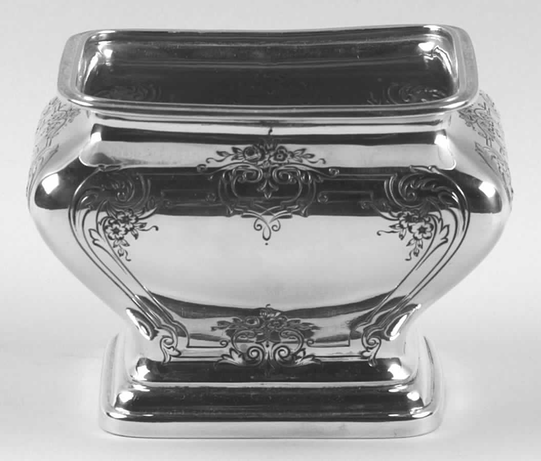 Jacobean-Engraved (Sterling, #740C, Hollowware) Waste Bowl by Reed & Barton-1