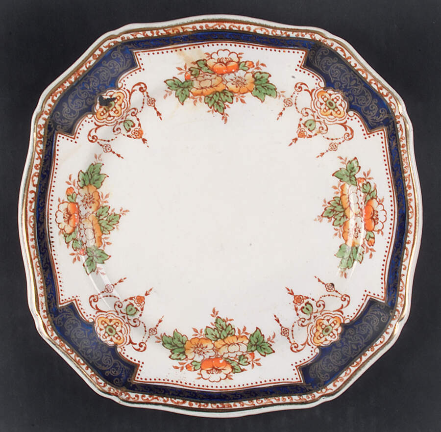 ROV13 Luncheon Plate by Royal Victoria-1