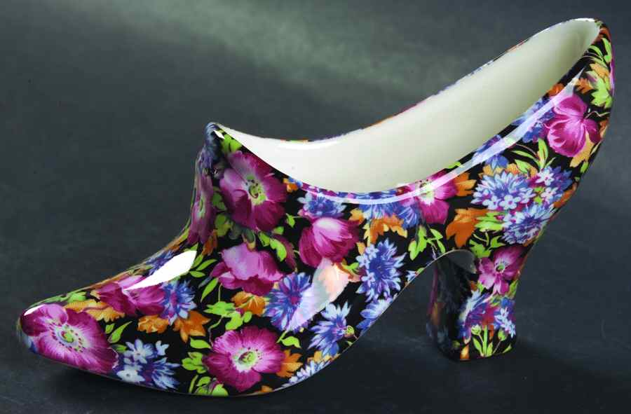 Majestic (Circa 1995) Shoe by Royal Winton-1