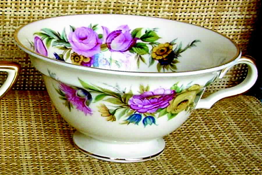 R920 Footed Cup by Rosenthal - Continental-1
