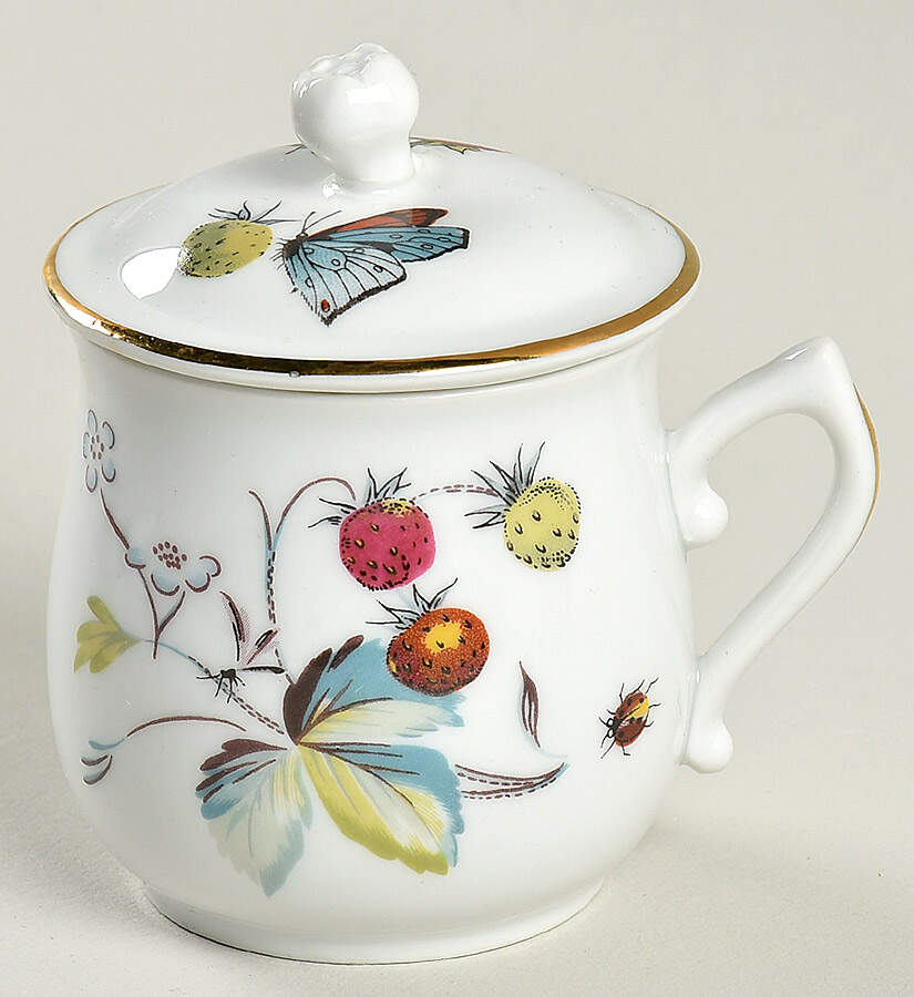 Strawberry Fair (Oven To Table, Gold) 2 Pc Pot de Creme w/Lid & Base by Royal Worcester-1