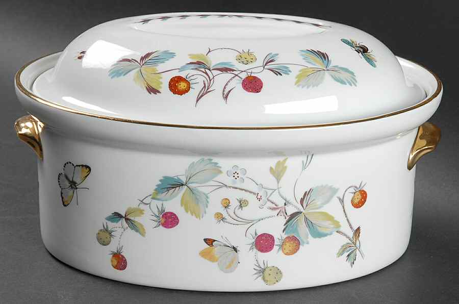 Strawberry Fair (Oven To Table, Gold) 2 Quart Oval Covered Casserole by Royal Worcester-1