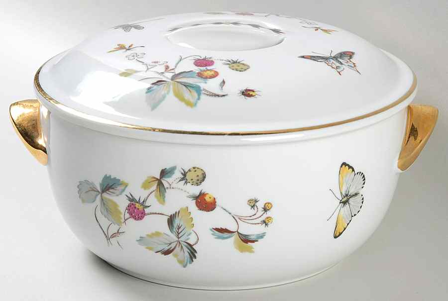 Strawberry Fair (Oven To Table, Gold) 1 Qt Round Covered Casserole by Royal Worcester-1