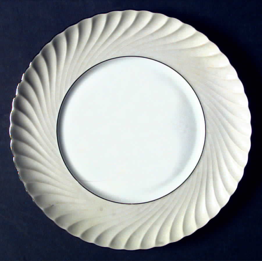 ROT171 Salad Plate by Royal Tettau-1