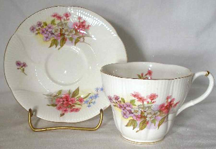Wayside Series Flat Cup & Saucer Set by Royal Albert-1