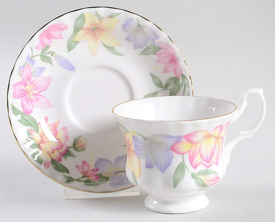 Fair View Footed Cup & Saucer Set by Royal Albert-1