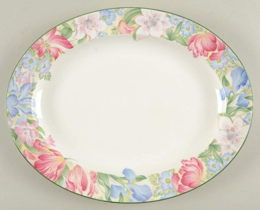 Fonteyn 13" Oval Serving Platter by Royal Albert-1