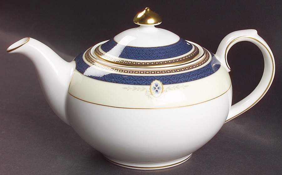 Challinor Teapot & Lid by Royal Doulton-1