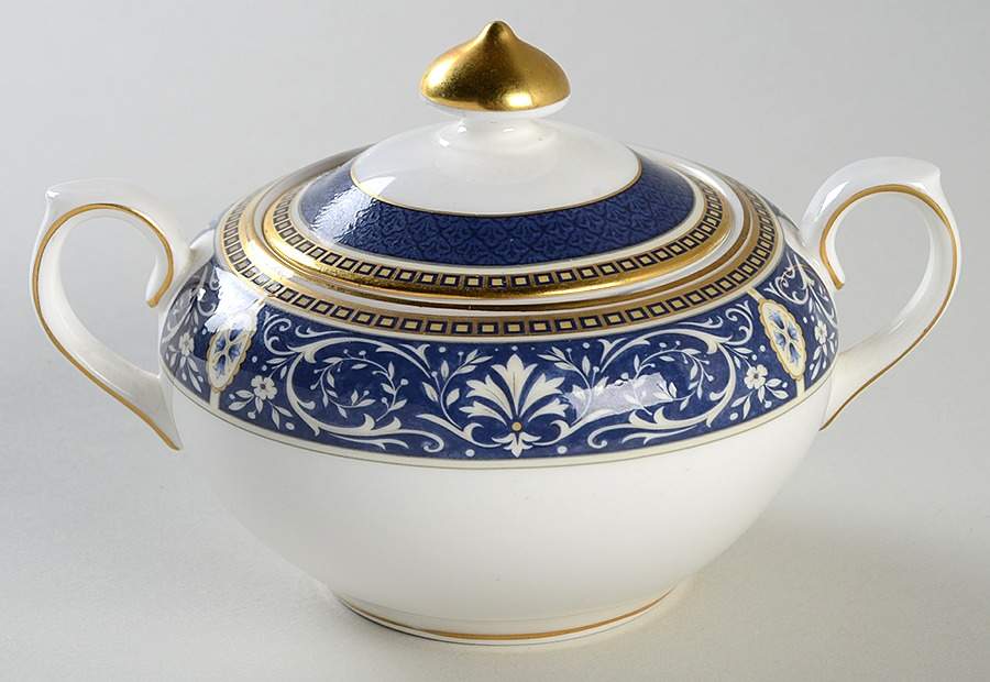 Challinor Sugar Bowl & Lid by Royal Doulton-1