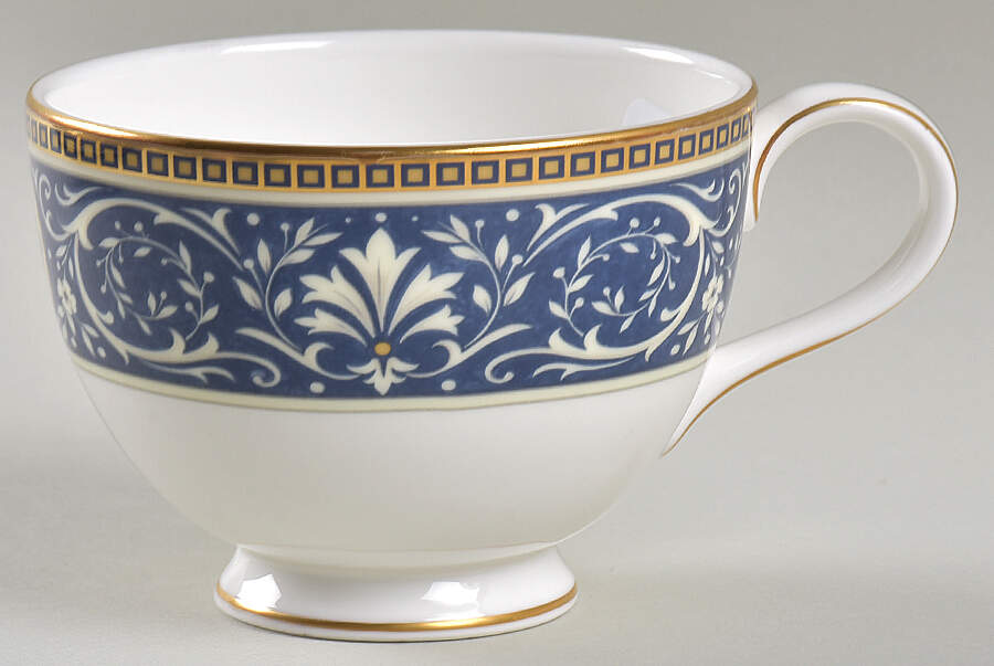 Challinor Footed Cup by Royal Doulton-1