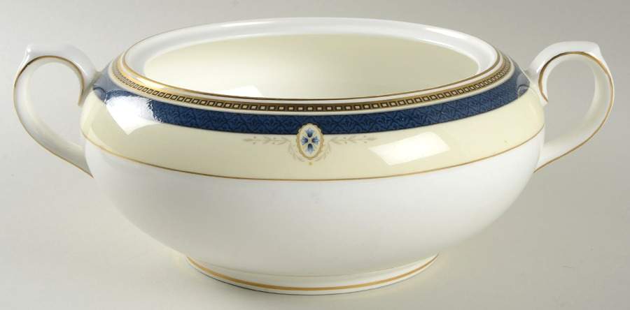 Challinor Round Vegetable No Lid by Royal Doulton-1
