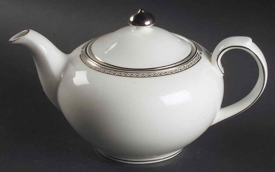 Dryden Teapot & Lid by Royal Doulton-1