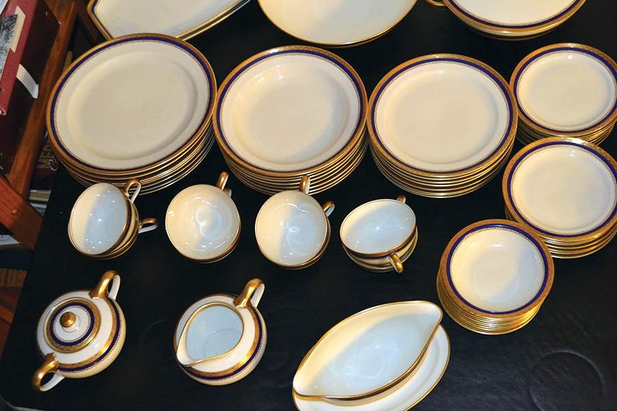 2557 Dinner Plate by Rosenthal - Continental-1