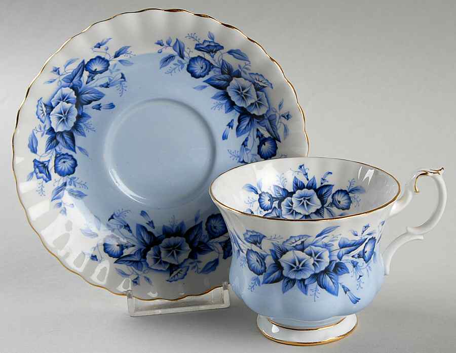 Melody Series Footed Cup & Saucer Set by Royal Albert-1