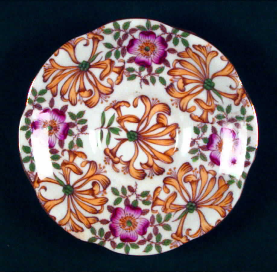 4993 Saucer by Rosina-Queens-1