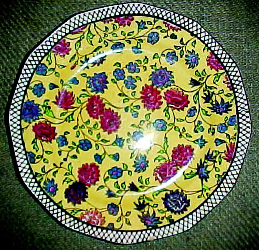 D4251 Dinner Plate by Royal Doulton-1