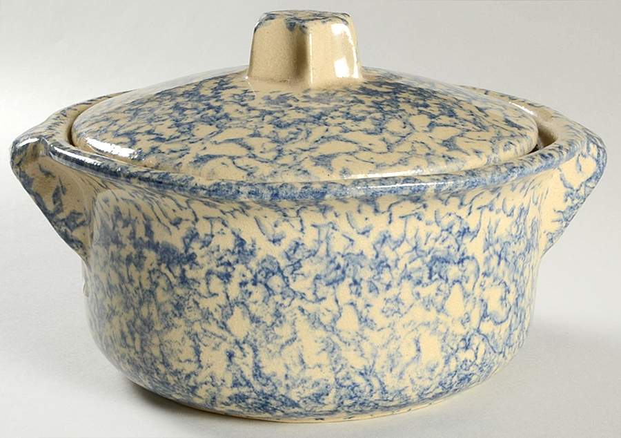Spongeware Blue 2 Qt Round Covered Casserole by Robinson - Ransbottom-1