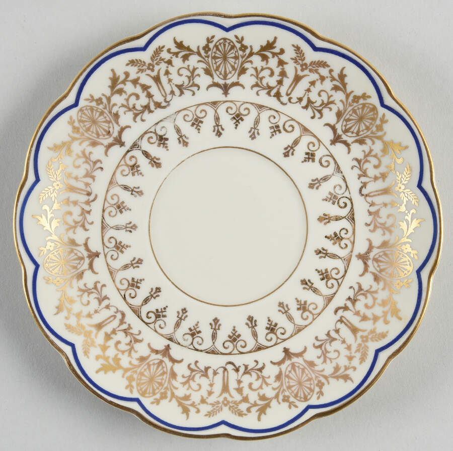ROB231 Saucer by Royal Bayreuth-1