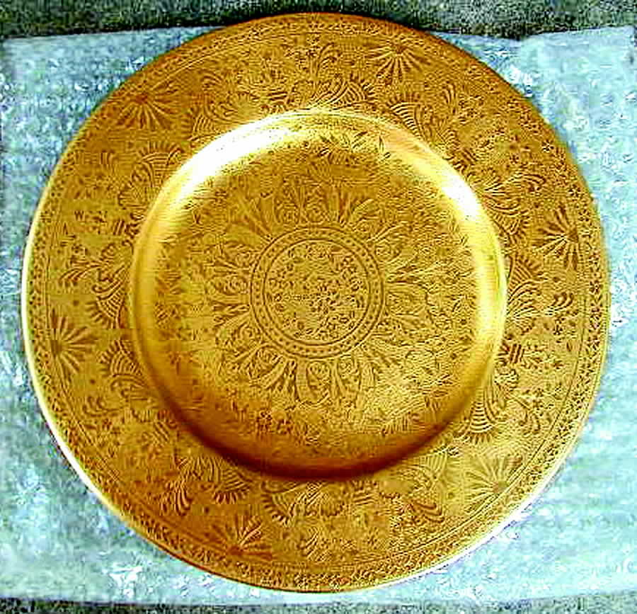 W1220 Dinner Plate by Royal Worcester-1
