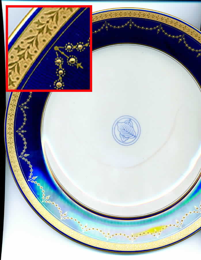 6429 Dinner Plate by Royal Worcester-1