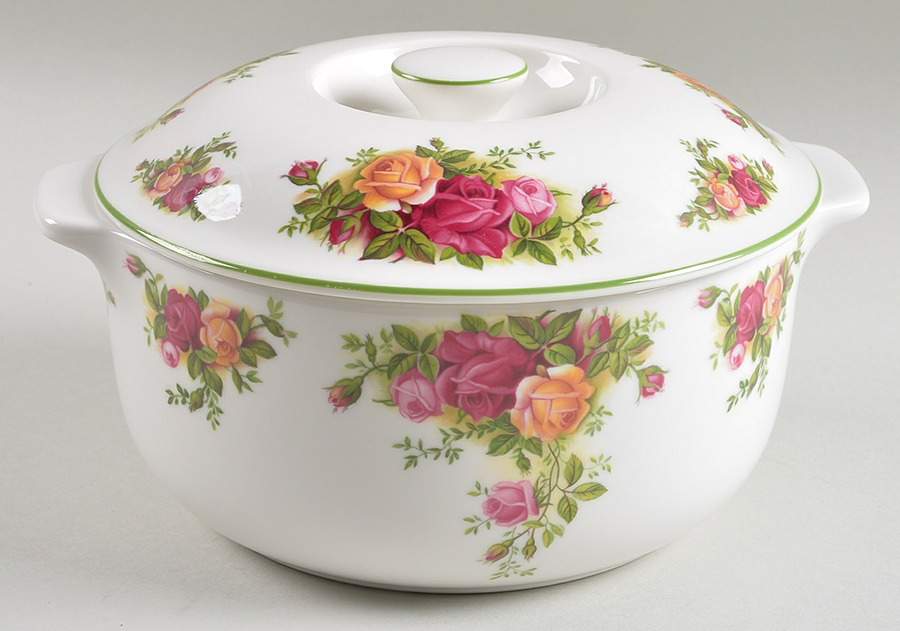 Old Country Roses White (Green Trim) 1.5 Qt Round Covered Casserole by Royal Albert-1