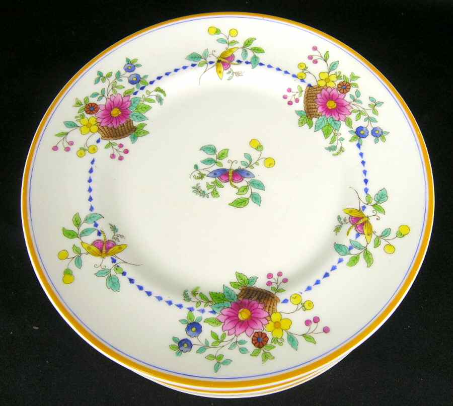 RD112 Luncheon Plate by Royal Doulton-1