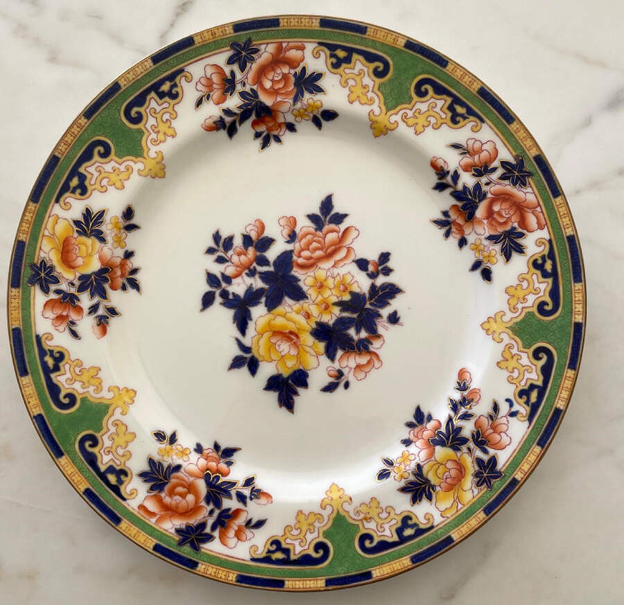 HB5119 Dinner Plate by Royal Doulton-1