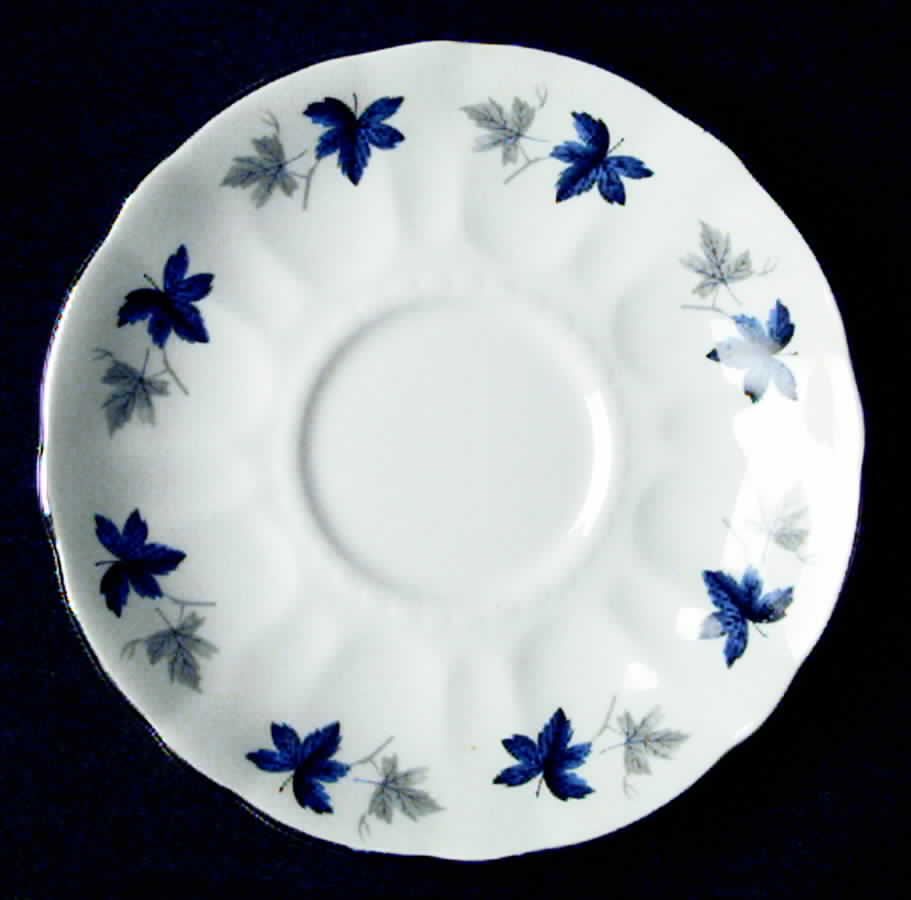 2679-4 Saucer by Royal Windsor-1