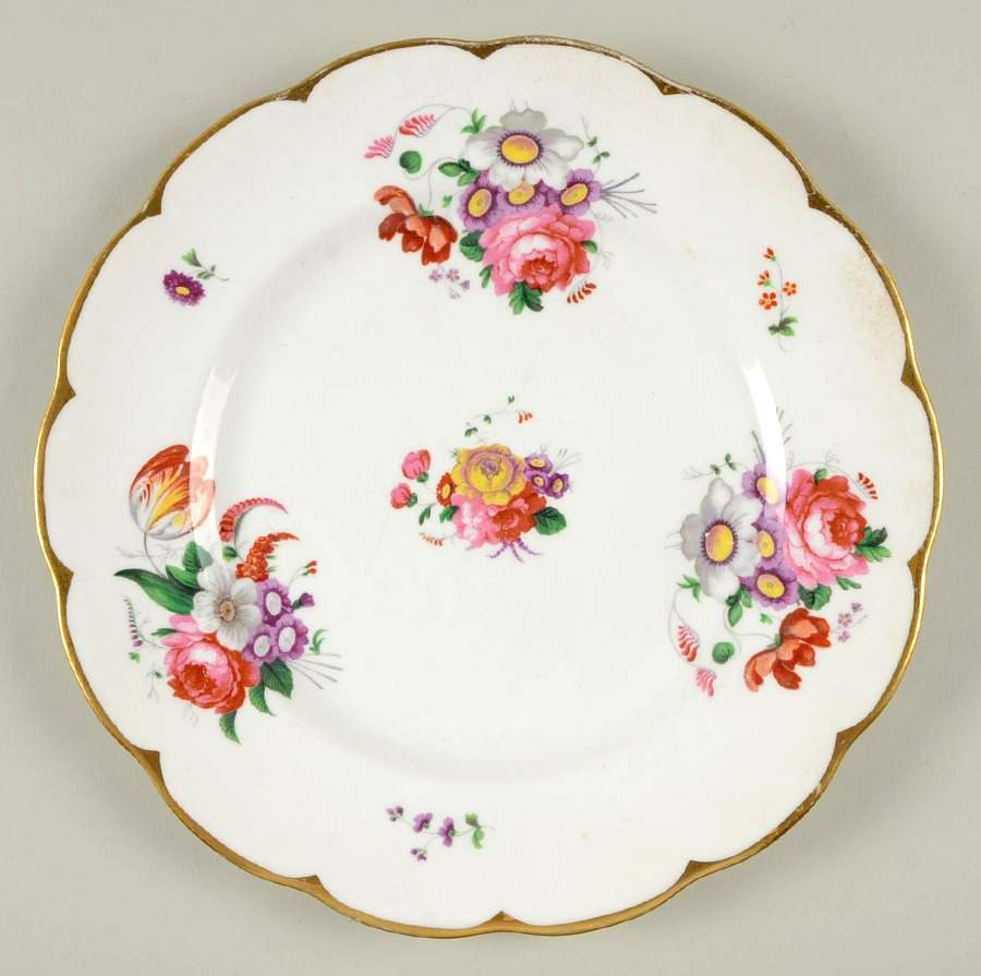 Lady Angela (Scalloped Gold Trim) Dinner Plate by Royal Albert-1