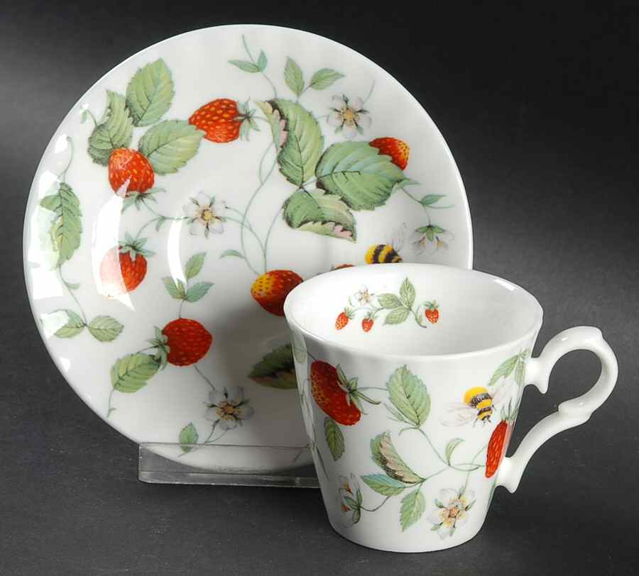 Alpine Strawberry Flat Demitasse Cup & Saucer Set by Roy Kirkham-1
