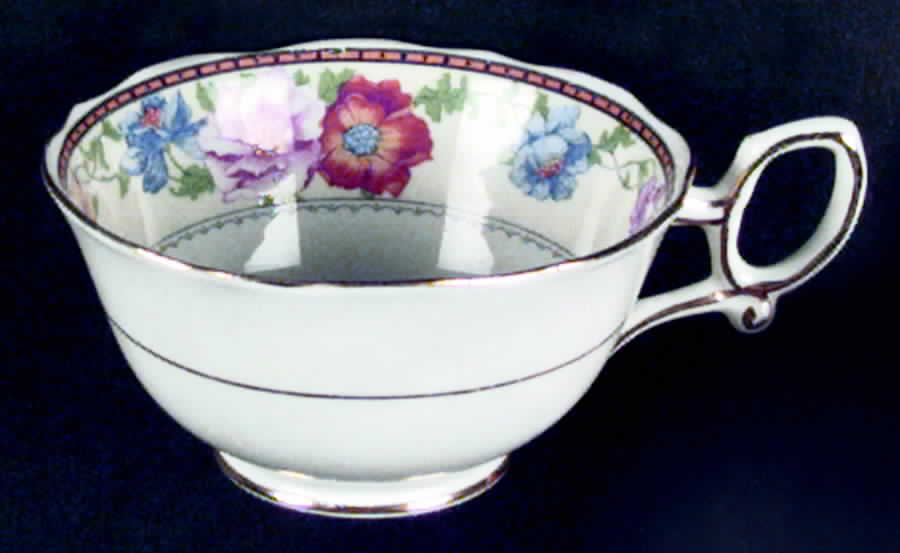 7372 Footed Cup by Royal Albert-1