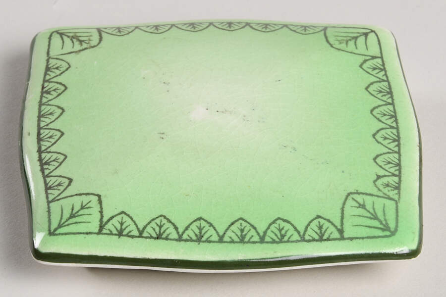 Dickens (Green Trim) Lid for Trinket Box by Royal Doulton-1