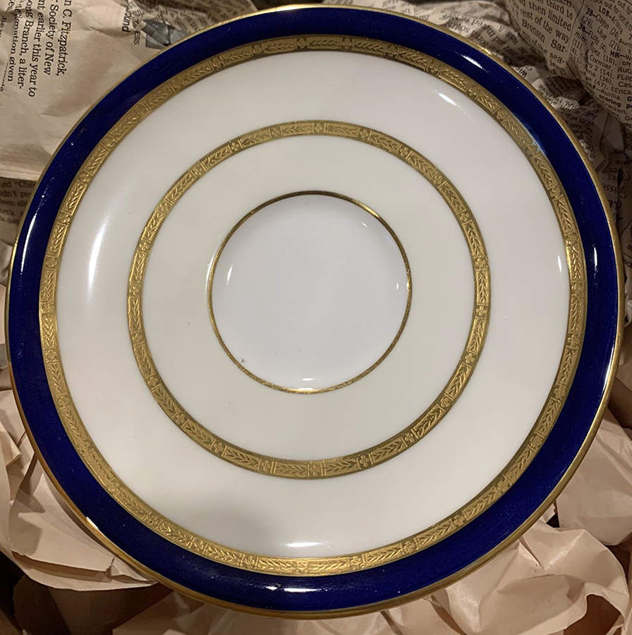 RA8440 Saucer by Royal Doulton-1