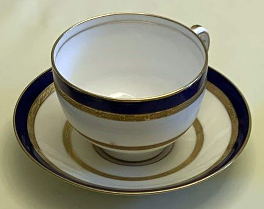 RA8440 Footed Cup & Saucer Set by Royal Doulton-1